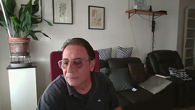 HETEREOMAN online show from 10-19-25, 04:07