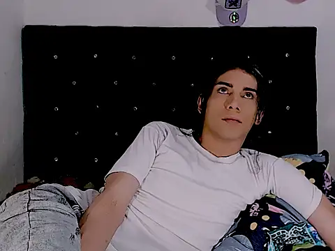 camii extrange online show from 03-28-26, 05:34