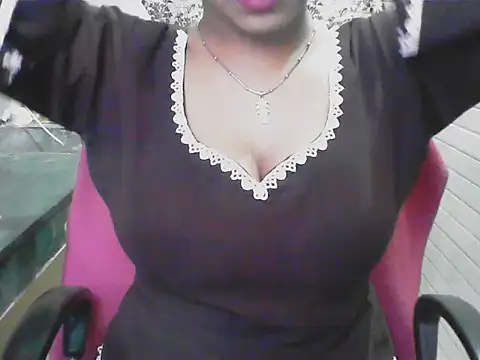 LovingPihu online show from 05-28-26, 06:43