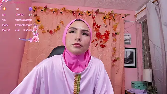 Snapshot of DarshaKhemu chatting on 01-17-26, 08:56 DarshaKhemu online show from 01-17-26, 08:56