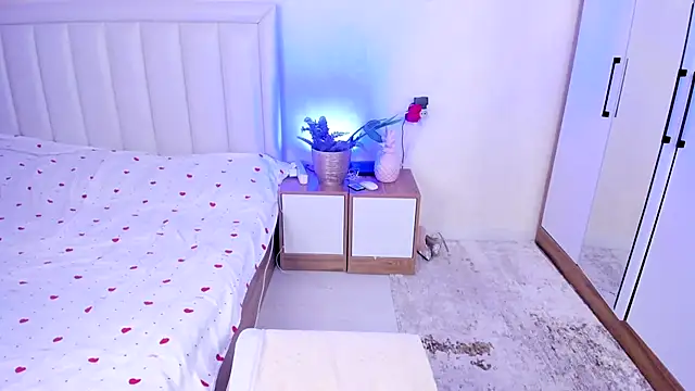 Li baby online show from 03-29-26, 06:13