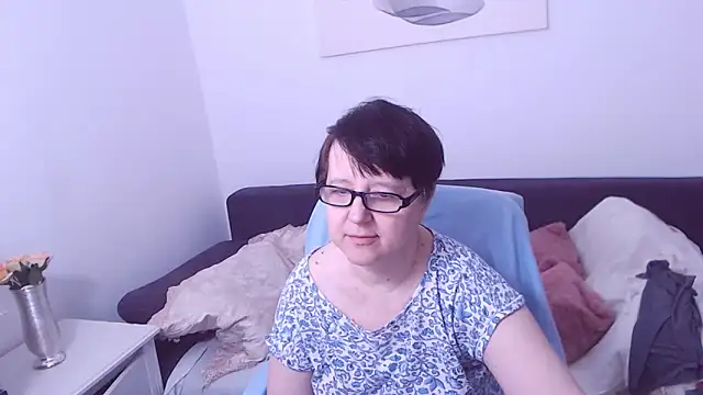 Snapshot of ChristaRose chatting on 03-15-26, 12:33 ChristaRose online show from 03-15-26, 12:33