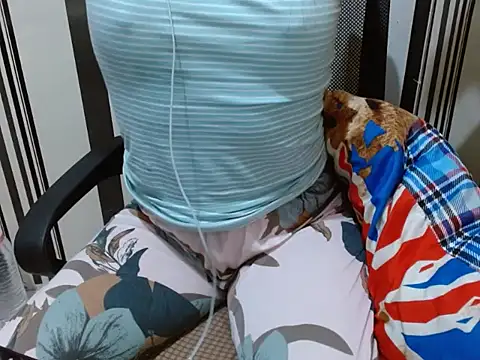 angel pussie online show from 09-14-25, 09:47