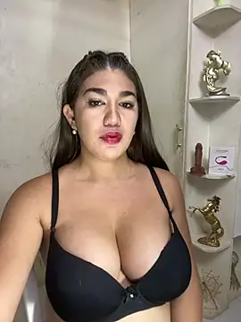 Snapshot of SexyFatHugeCock chatting on 07-17-26, 11:42 SexyFatHugeCock online show from 07-17-26, 11:42