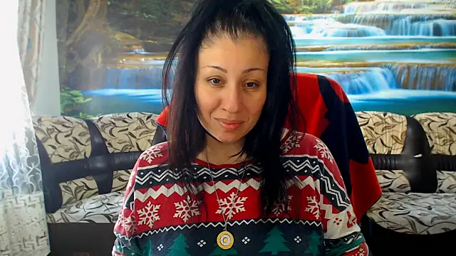 MoistMady online show from 04-06-26, 07:42