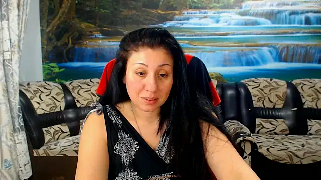 MoistMady online show from 04-08-26, 06:08