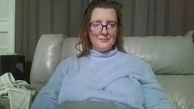 LiquidLeonie online show from 03-28-26, 04:56