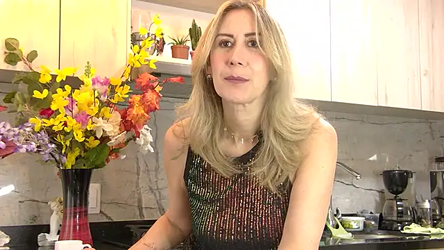 Snapshot of ashleymilf_1 chatting on 06-03-26, 06:02 ashleymilf 1 online show from 06-03-26, 06:02