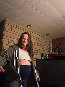 Mini And The Bear online show from 02-25-26, 12:09