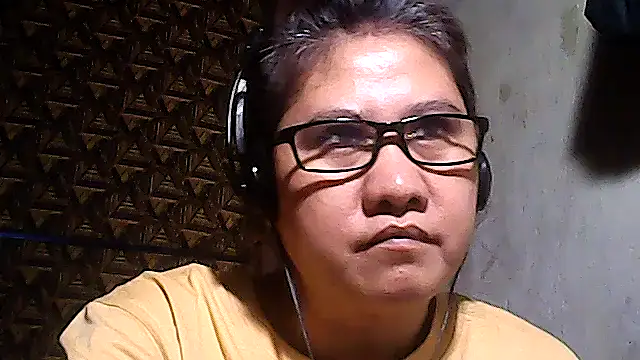 sweetsosie18 online show from 03-04-26, 06:08