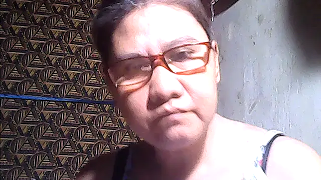 sweetsosie18 online show from 05-11-26, 09:26