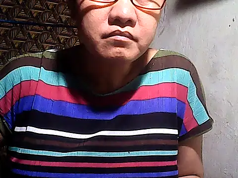 sweetsosie18 online show from 05-21-26, 04:08