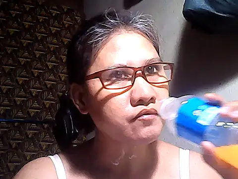 sweetsosie18 online show from 05-26-26, 02:51