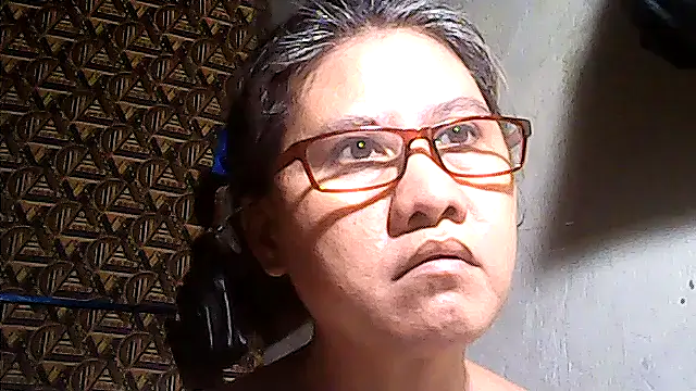 sweetsosie18 online show from 05-29-26, 02:09