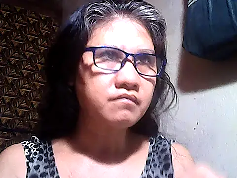 sweetsosie18 online show from 06-30-26, 11:44