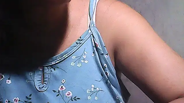 sweetsosie18 online show from 07-05-26, 12:39