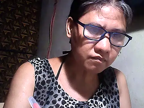 sweetsosie18 online show from 07-09-26, 01:48