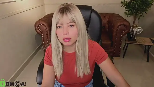 Snapshot of ROSE__15 chatting on 06-26-26, 12:09 ROSE 15 online show from 06-26-26, 12:09
