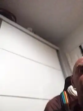 Snapshot of Verynaughtyx chatting on 11-20-25, 12:33 Verynaughtyx online show from 11-20-25, 12:33