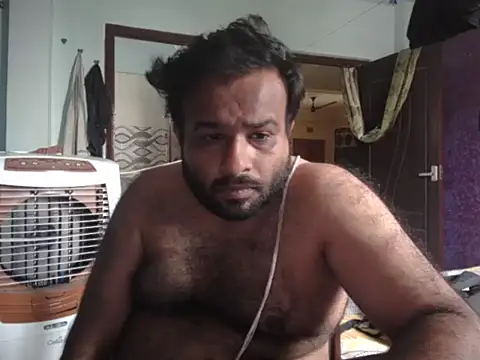 Snapshot of sura11311 chatting on 06-26-26, 04:39 sura11311 online show from 06-26-26, 04:39