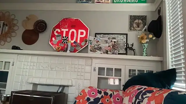 Snapshot of dreamyriri chatting on 04-16-26, 02:01 dreamyriri online show from 04-16-26, 02:01