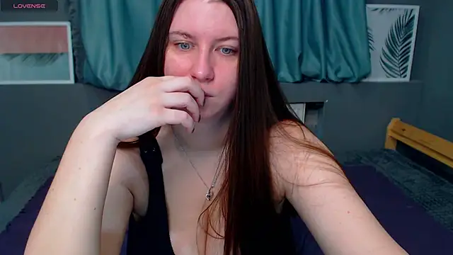 Snapshot of LiyaSilve chatting on 01-23-25, 03:05 LiyaSilve online show from 01-23-25, 03:05