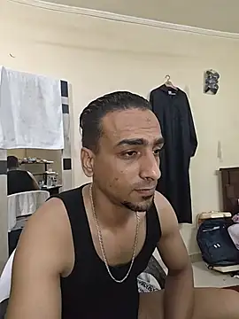 Snapshot of highguy chatting on 06-21-26, 10:01 highguy online show from 06-21-26, 10:01