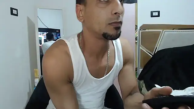 Snapshot of highguy chatting on 07-19-26, 10:57 highguy online show from 07-19-26, 10:57
