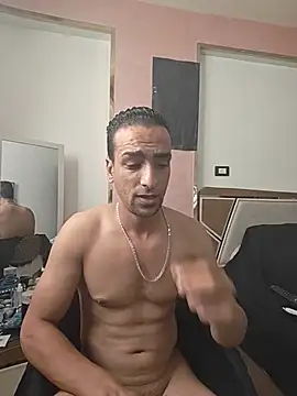 Snapshot of highguy chatting on 07-30-26, 11:09 highguy online show from 07-30-26, 11:09