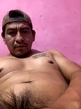 Snapshot of duggan12 chatting on 11-20-25, 02:50 duggan12 online show from 11-20-25, 02:50