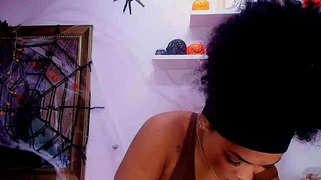 naia blessed online show from 10-23-25, 07:12