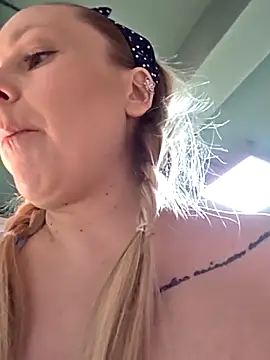 Bondgirl 013 online show from 04-04-26, 04:37