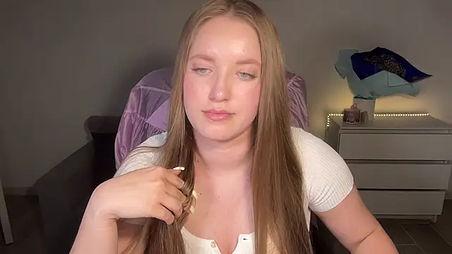 EvaMaddison online show from 07-15-26, 08:36