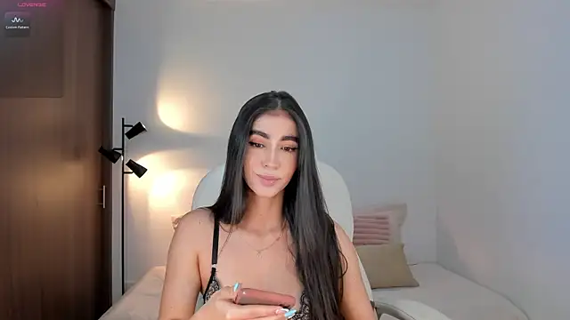 RebeccaBaxter online show from 03-12-26, 12:17