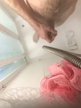 Dani el82xh online show from 12-06-24, 06:28