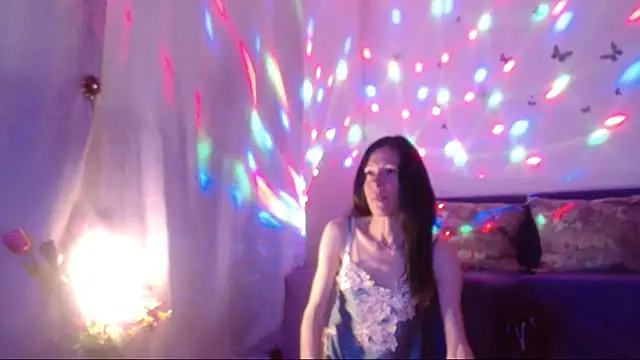 ElysaSun online show from 05-17-26, 04:58