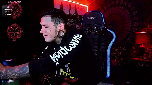 Snapshot of josh__ackerman chatting on 10-06-25, 06:55 josh ackerman online show from 10-06-25, 06:55