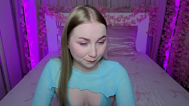 LilyStarlight online show from 06-28-26, 03:23