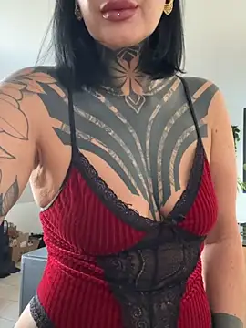 InkedBiitch online show from 05-13-26, 04:43