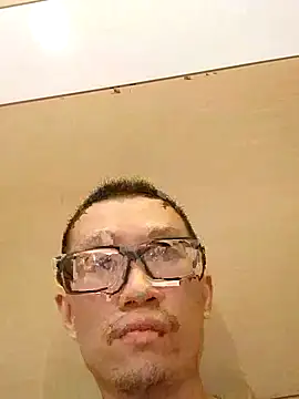 Exposedsian online show from 09-26-25, 08:51