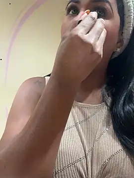 BarbieKano online show from 05-17-26, 01:03