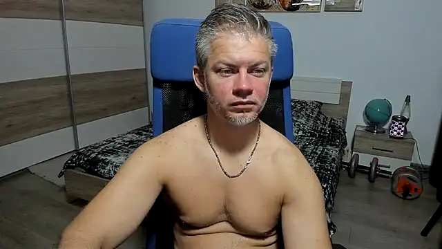 RobbyShawz online show from 07-10-26, 04:17
