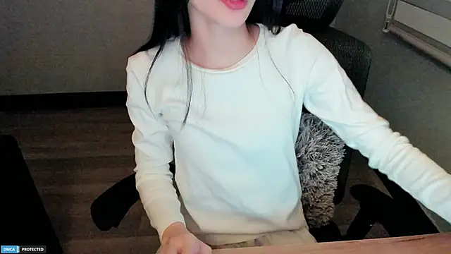 Ayase momo online show from 01-20-25, 01:50