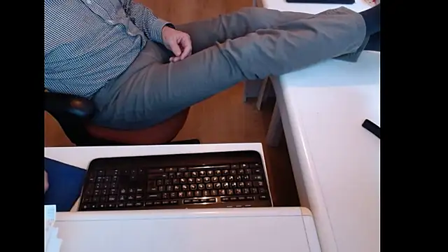 dutchpornking online show from 05-11-26, 06:16