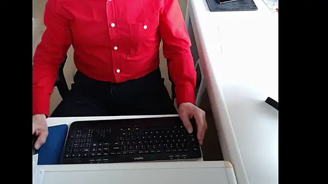 dutchpornking online show from 05-19-26, 05:36