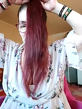 Chriss Tinaa online show from 03-10-25, 05:54