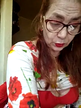 Chriss Tinaa online show from 04-10-26, 03:34