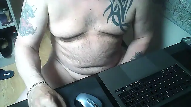 DUDURAxh online show from 05-18-26, 07:03