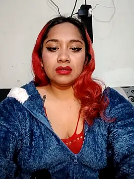 Snapshot of PokeGirld chatting on 01-17-26, 06:18 PokeGirld online show from 01-17-26, 06:18
