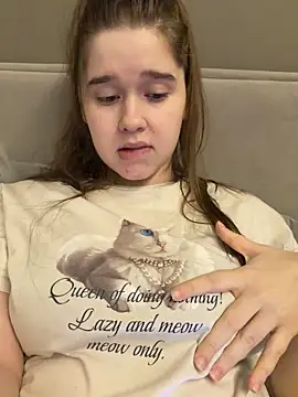 HornyGirlH online show from 04-06-26, 01:14